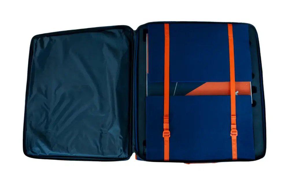 3D Deltas 39 3D Deltas suitcase