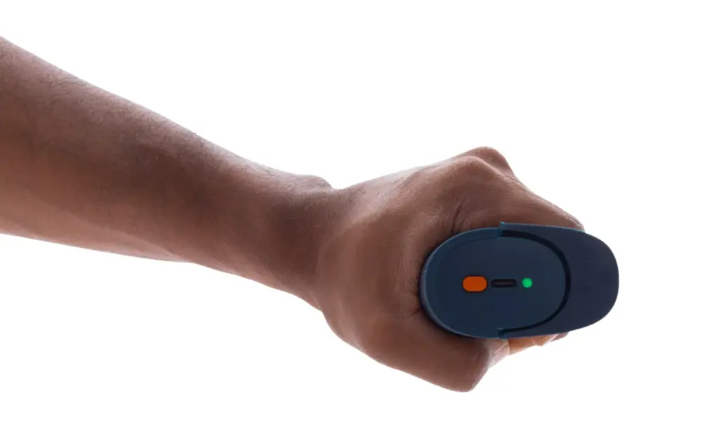 The wireless grip Dynamometer is designed to measure grip strength, an important indicator of neuromuscular function, fatigue levels, and rehabilitation progress.